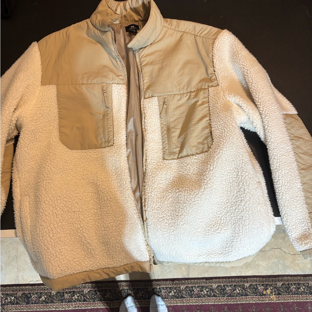 H&M Men's Tan and Cream Sherpa Jacket